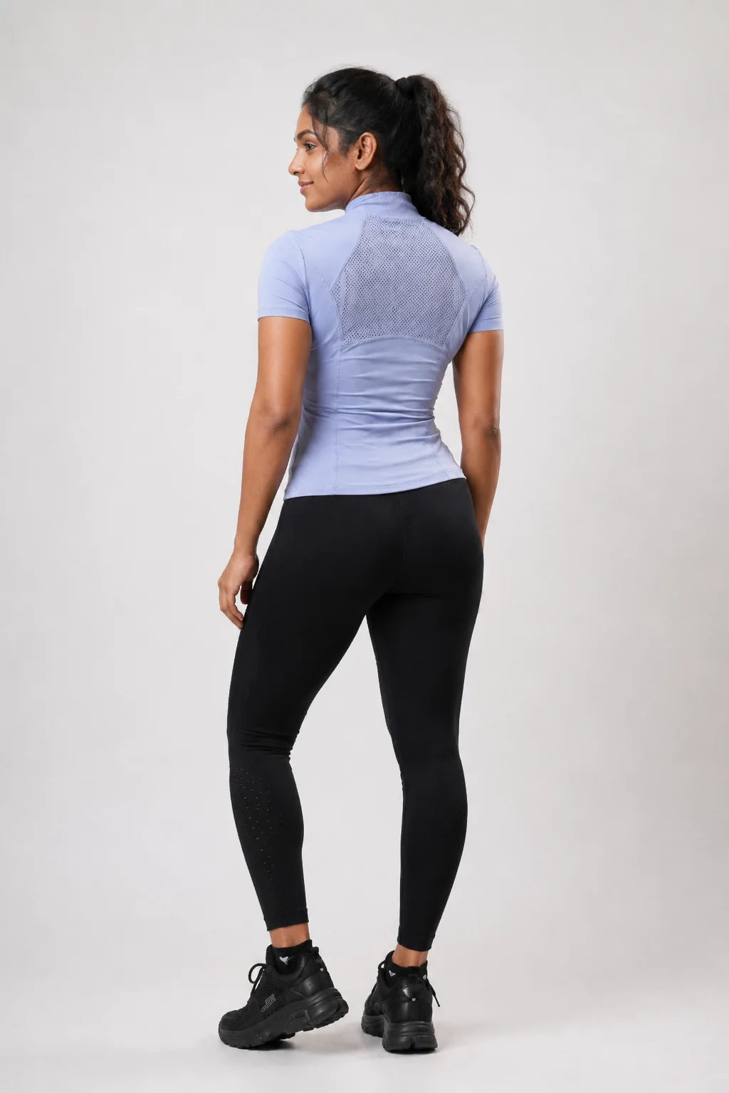 AERON ProForm – Zip Tee