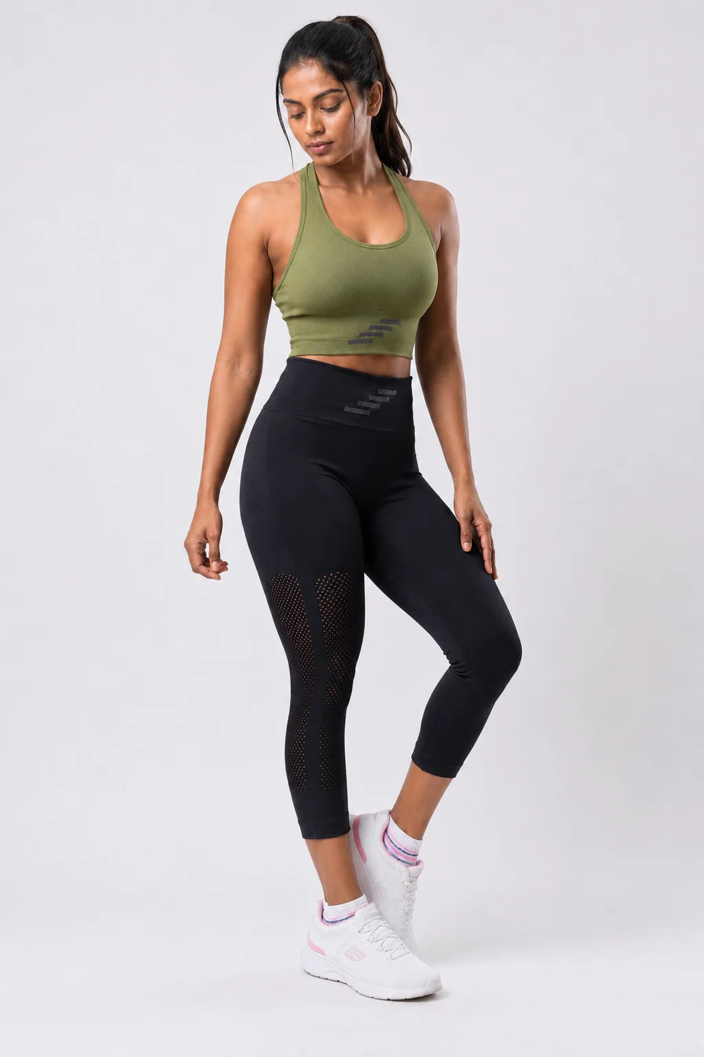 CommandFit Seamless Sports Bro – Medium to Heavy Support