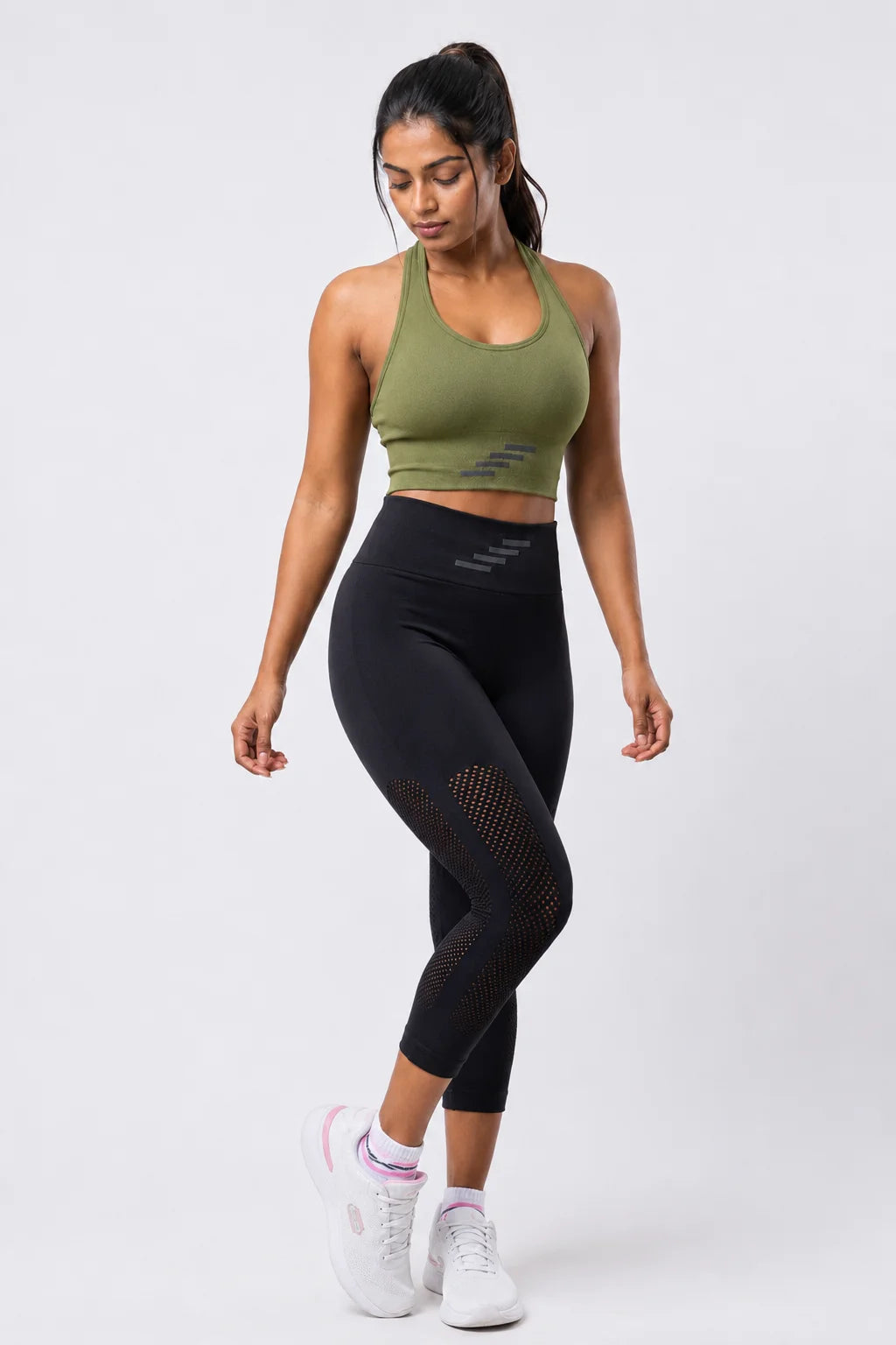 CommandFit Seamless Sports Bro – Medium to Heavy Support