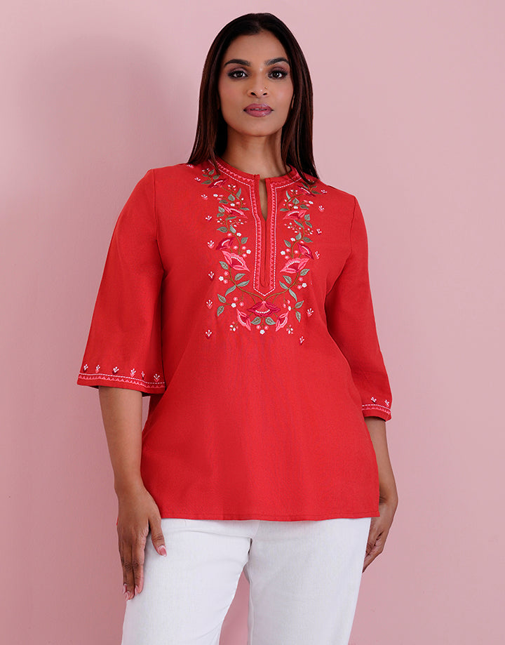 3/4 Sleeve Kurta With Embroidered