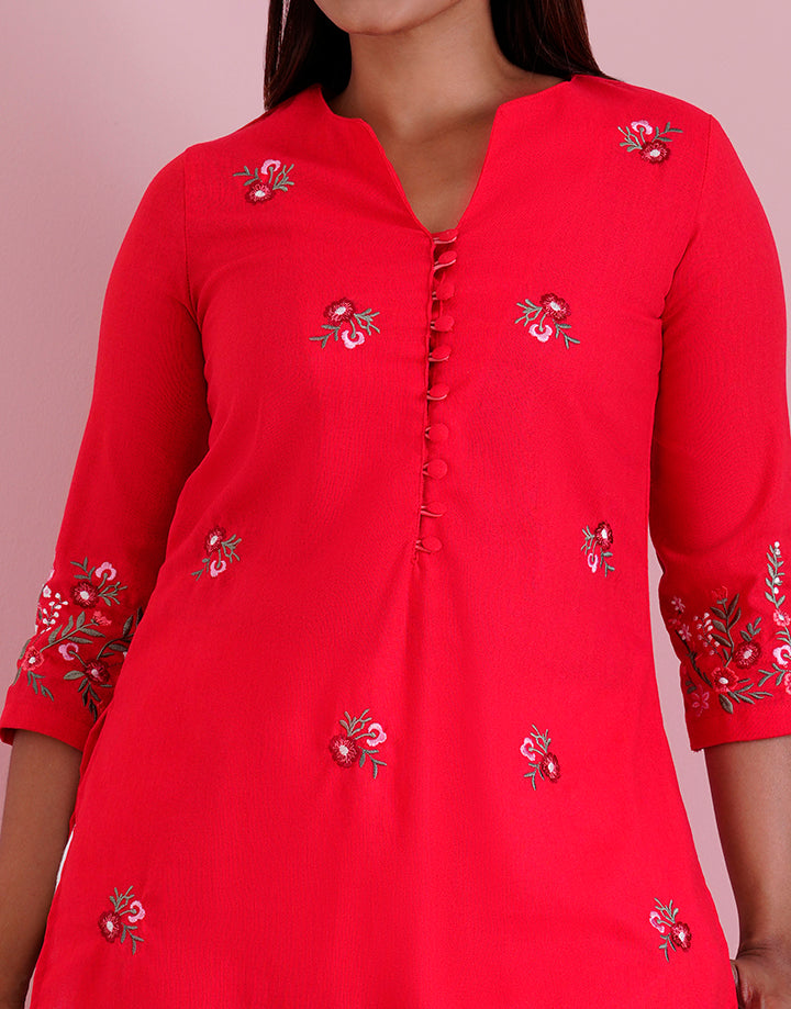 3/4 Sleeve Embroidered Kurta