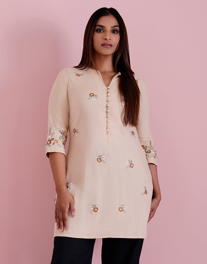 3/4 Sleeve Embroidered Kurta
