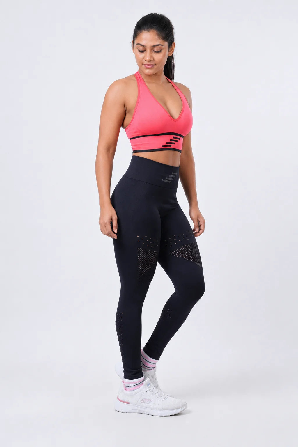 FlexiCurve Seamless Sports Bra – Medium to Heavy Support