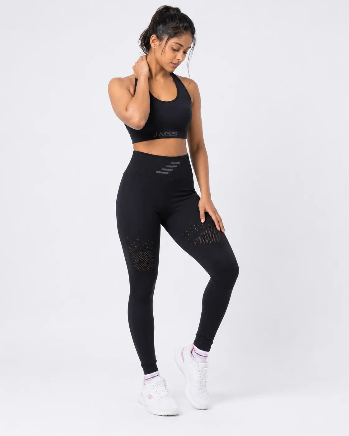 GripTech Chic Seamless Sports Bra – Medium Support