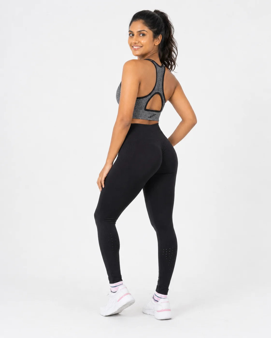 UltraHold Sport Bra – Seamless