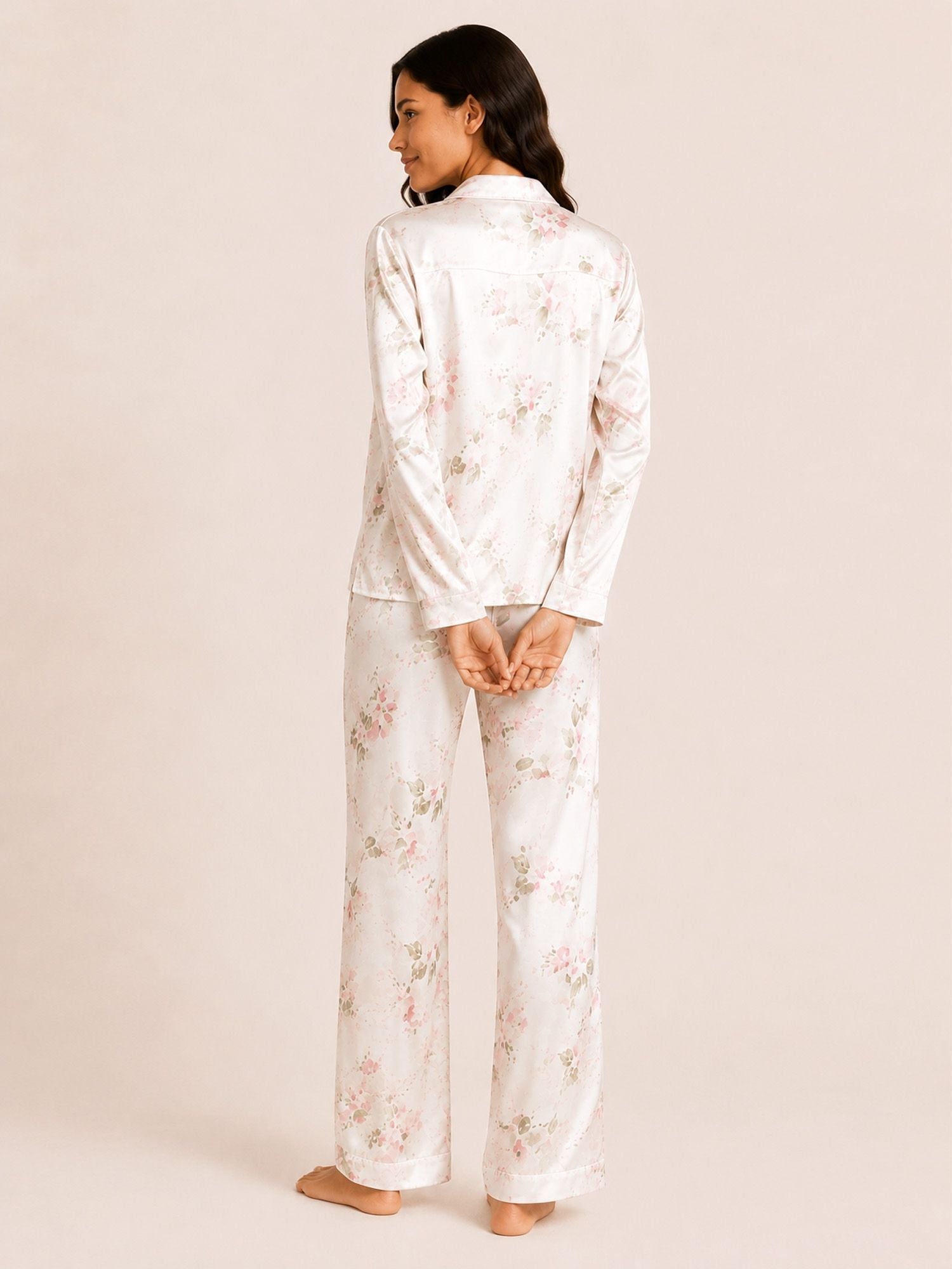 Akira – Satin Long Pyjama Set in Floral Multi