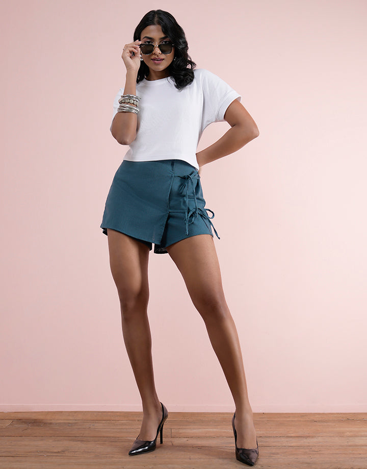 Side Tie Up Short