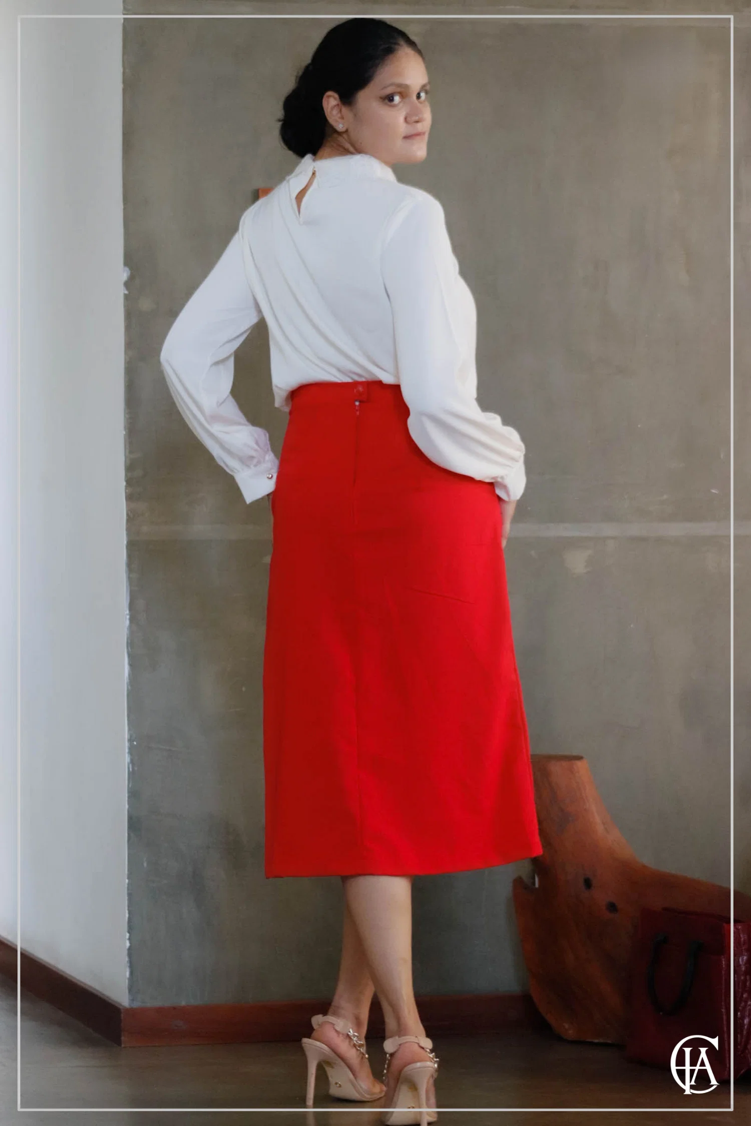 scarlet-fold-skirt-1781394273593