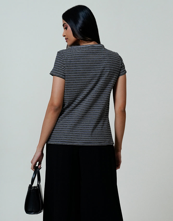 Short Sleeve with Crew Neck Top