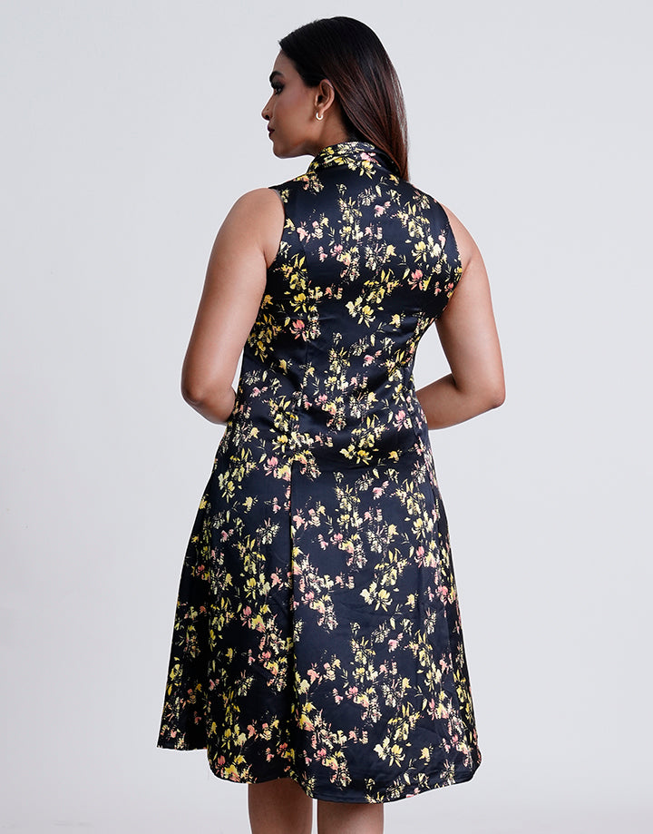 Sleeveless Front Zipper Detail Dress