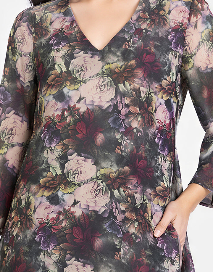 V-Neck Loose Fit Kurta